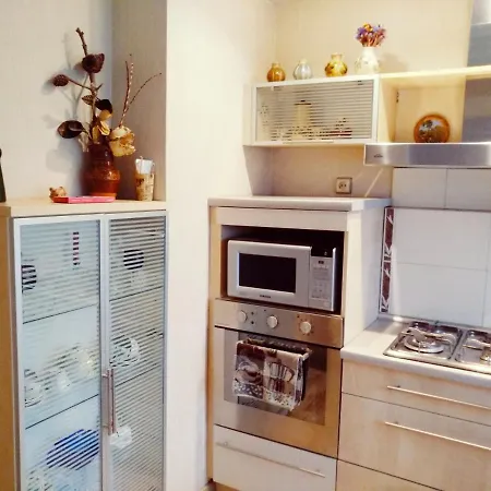 Apartnet. арт-делюкс у друзей Apartment Minsk